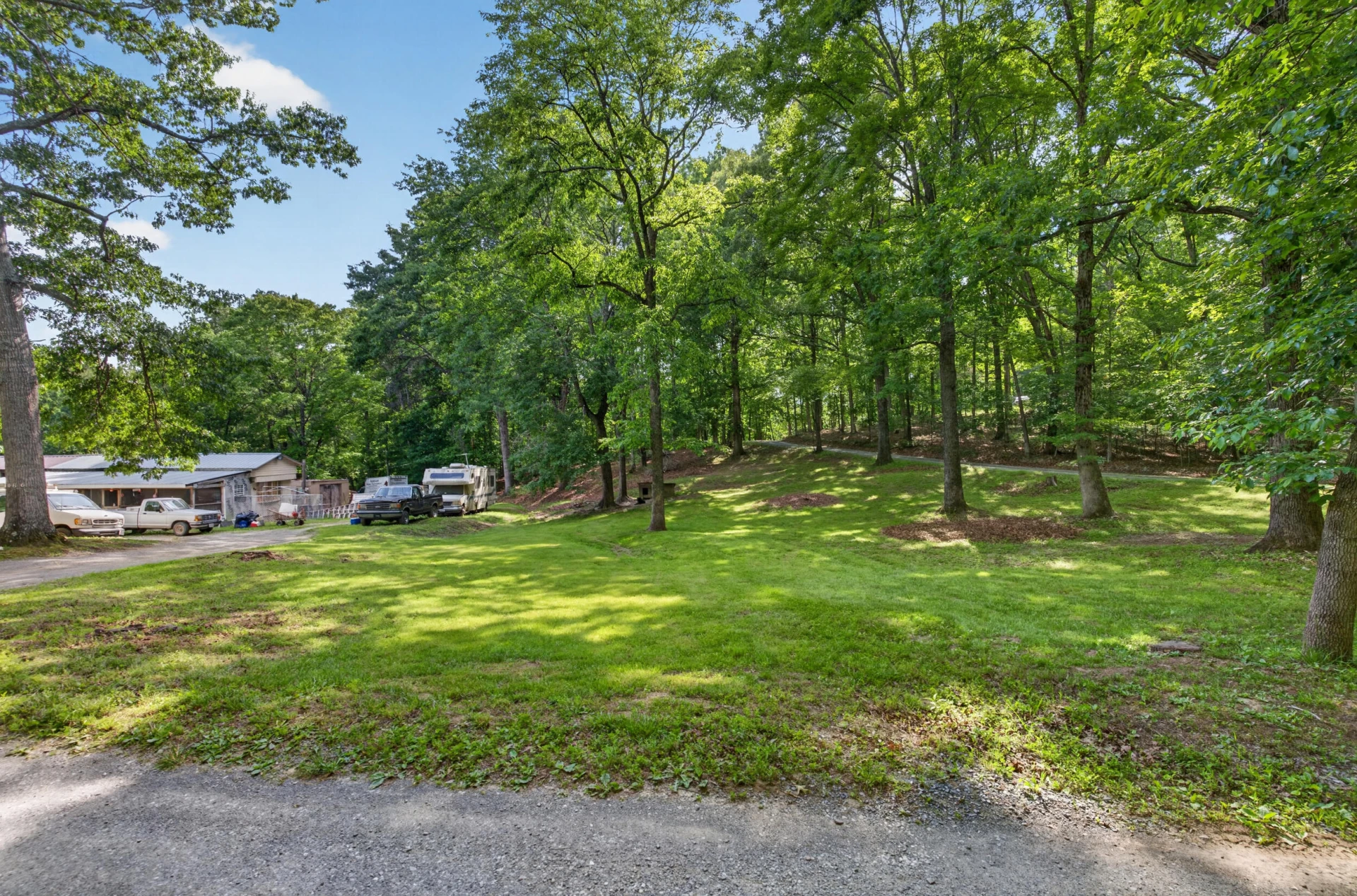 1086 Bugg Hollow LN - Photo 20