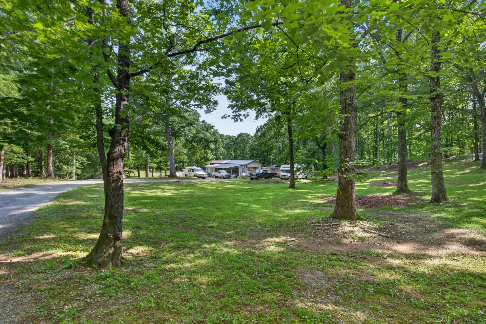 1086 Bugg Hollow LN - Photo 21