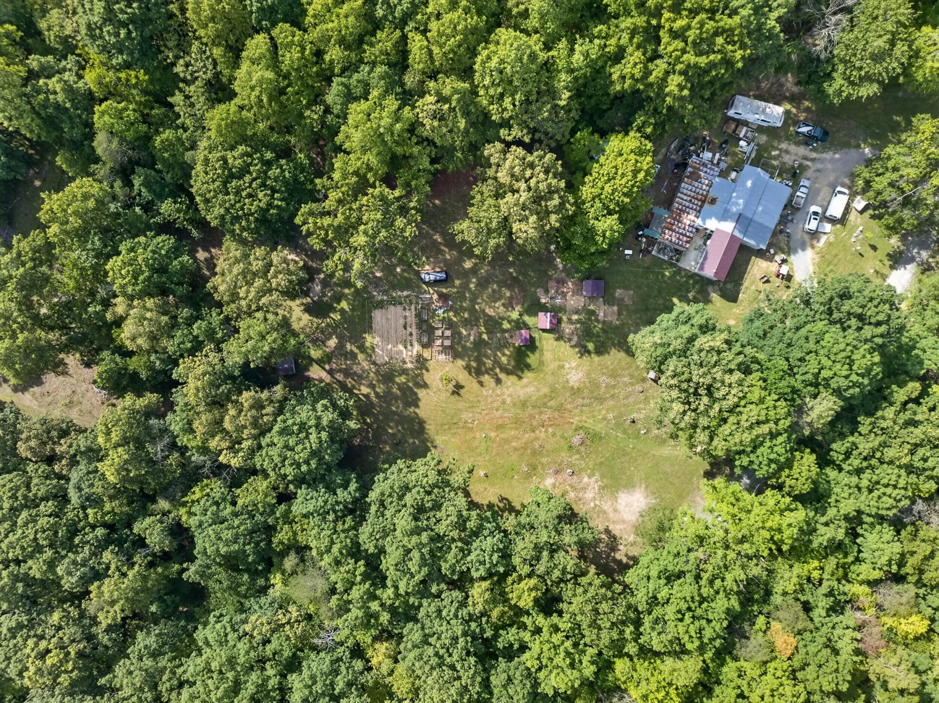 1086 Bugg Hollow LN - Photo 33