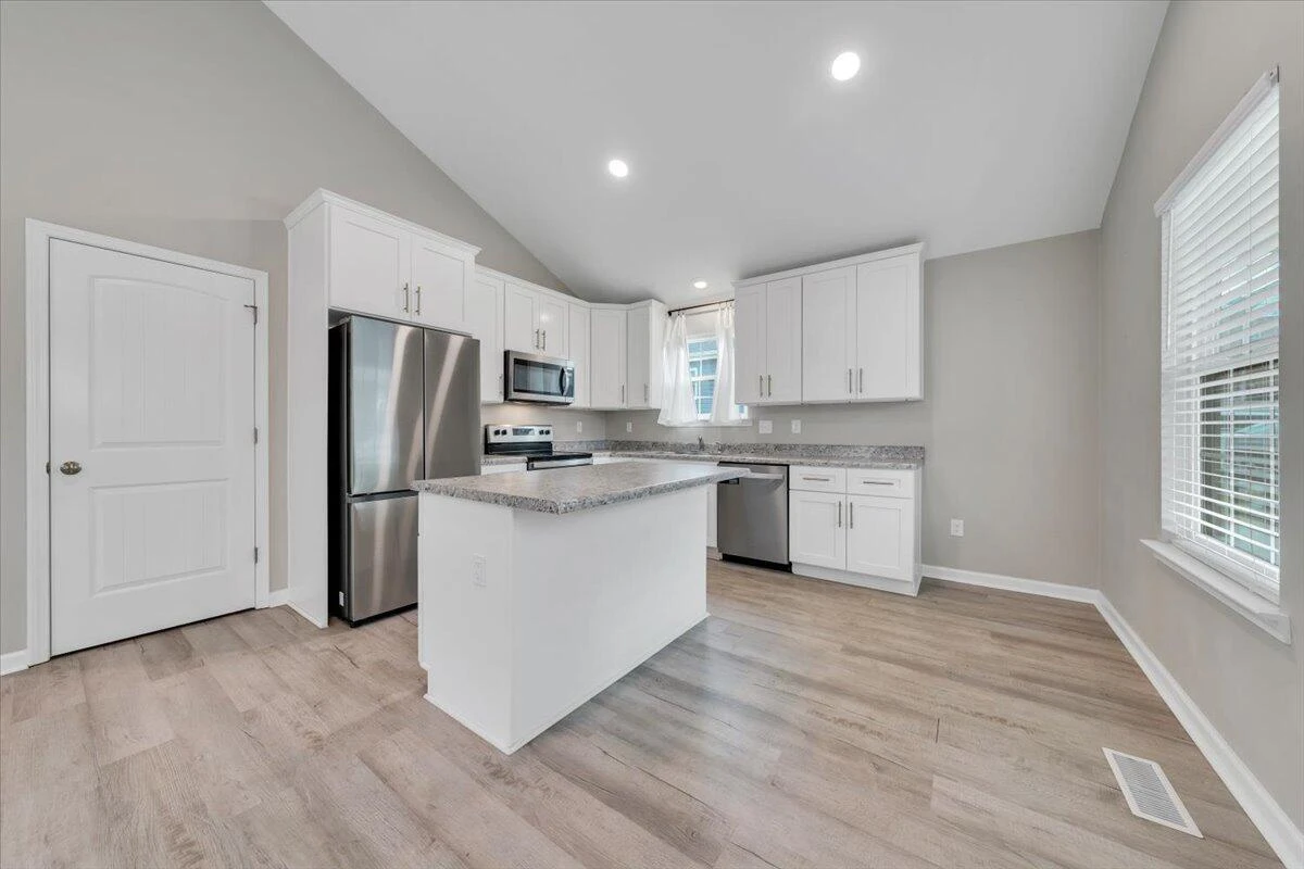 1732 Marvin ST SE - Photo 9