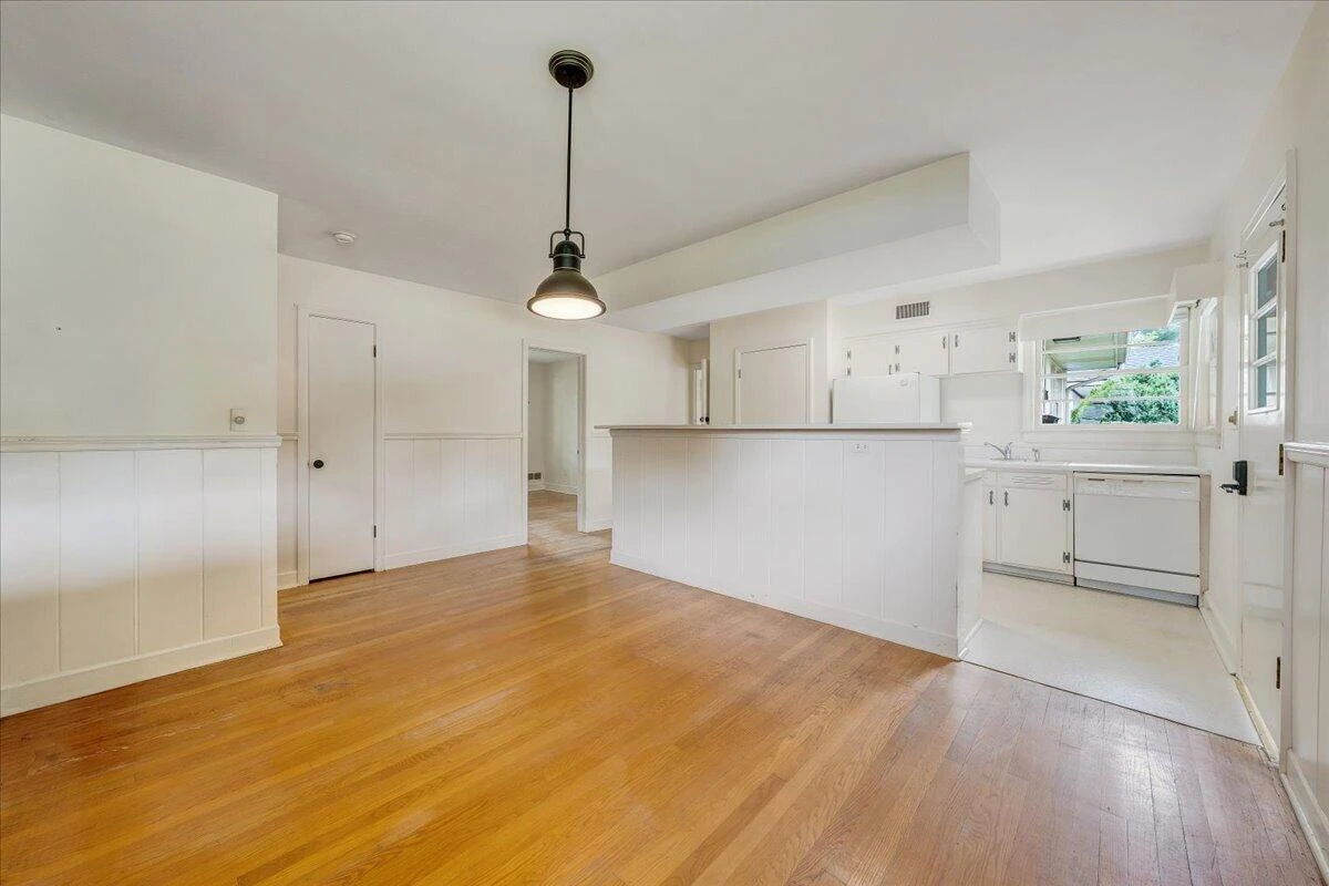 2725 Lofton RD SW - Photo 10