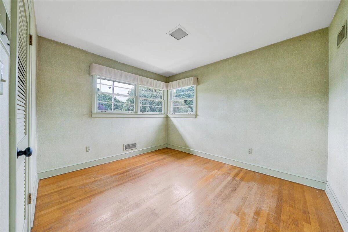 2725 Lofton RD SW - Photo 17