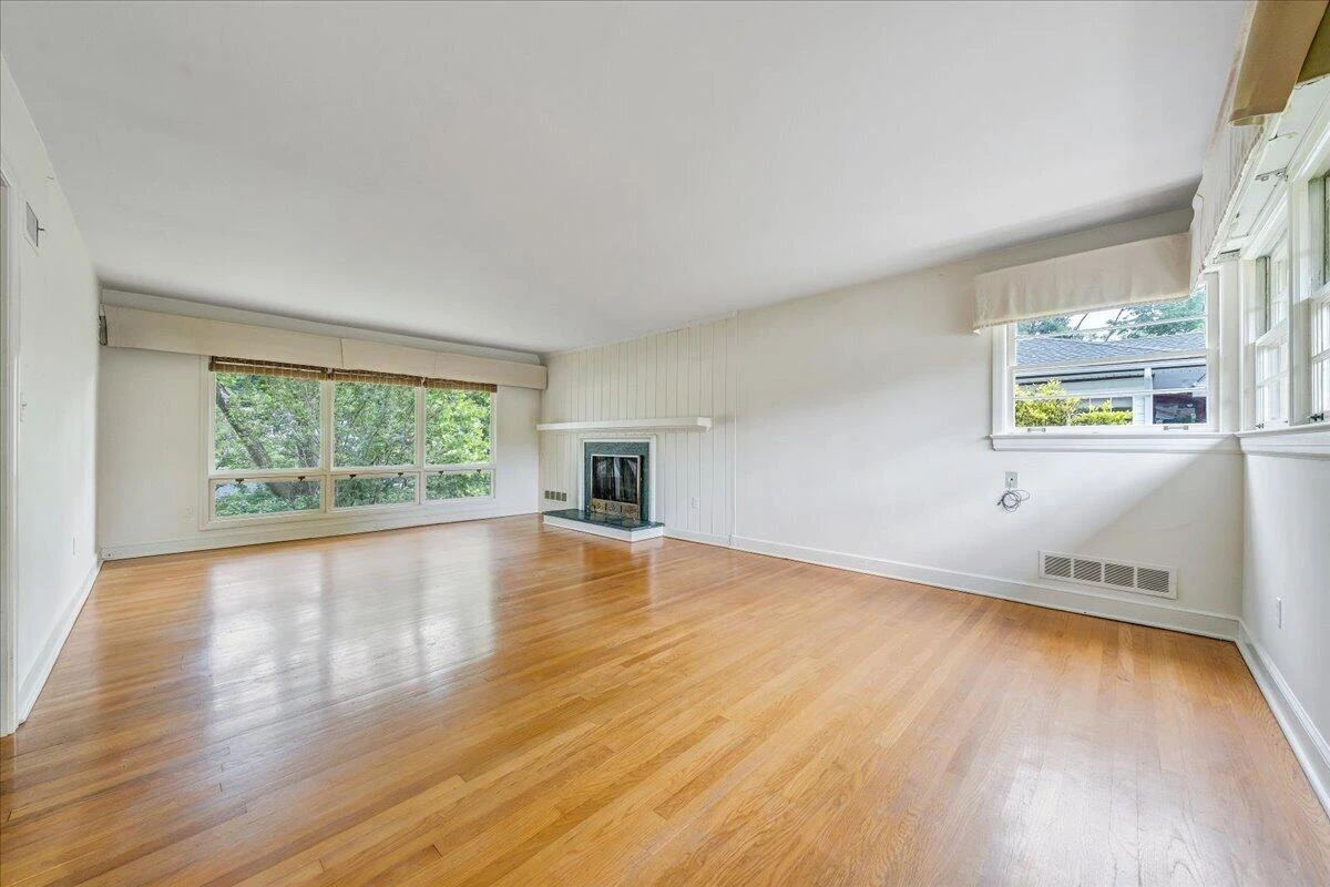 2725 Lofton RD SW - Photo 6