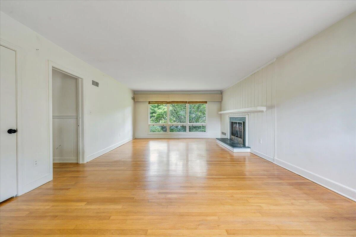 2725 Lofton RD SW - Photo 7