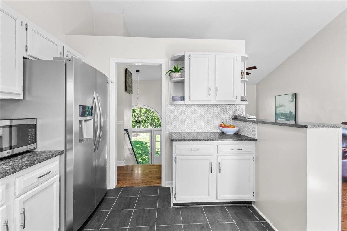 2105 Plum ST - Photo 13