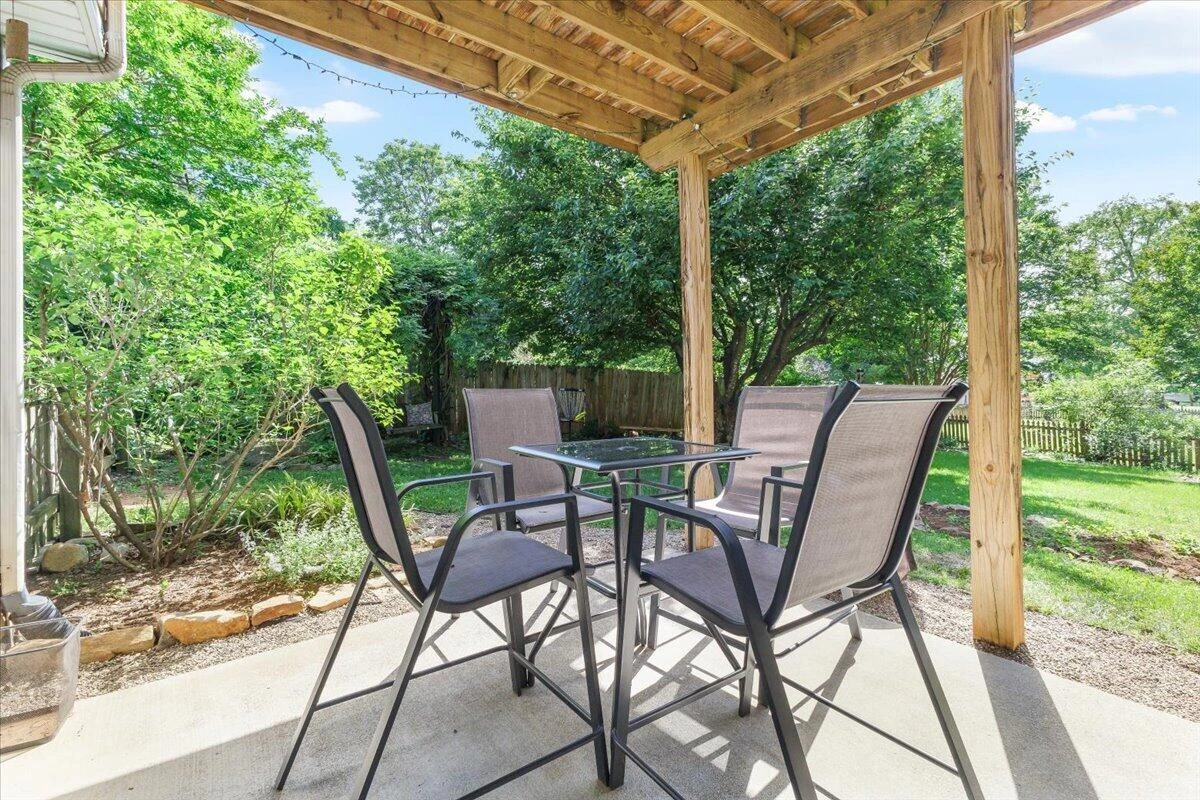 2105 Plum ST - Photo 30