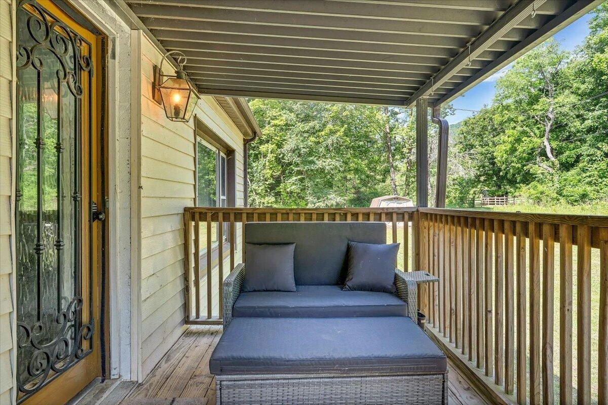 5774 Bradshaw RD - Photo 3
