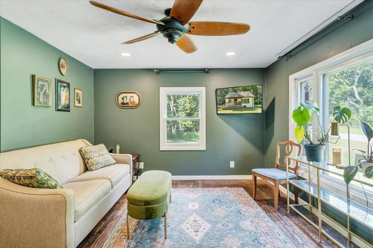 5774 Bradshaw RD - Photo 5
