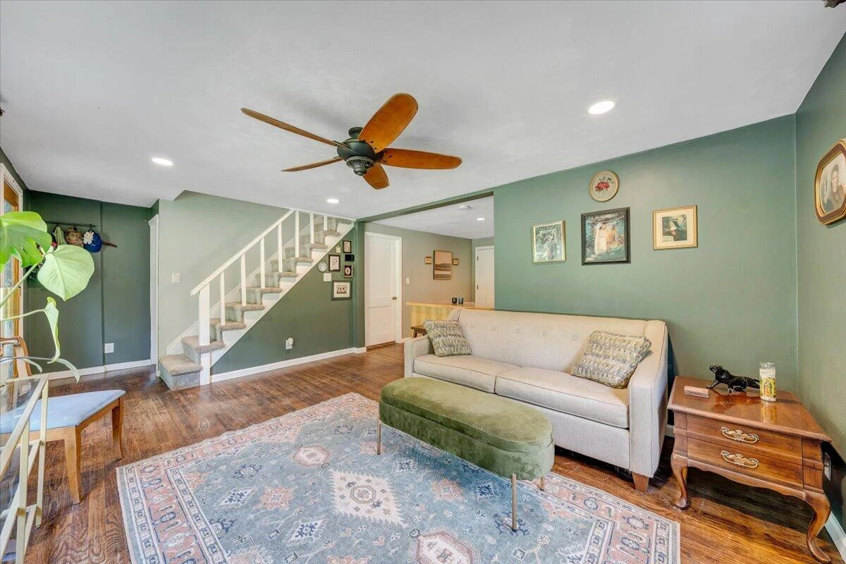 5774 Bradshaw RD - Photo 7