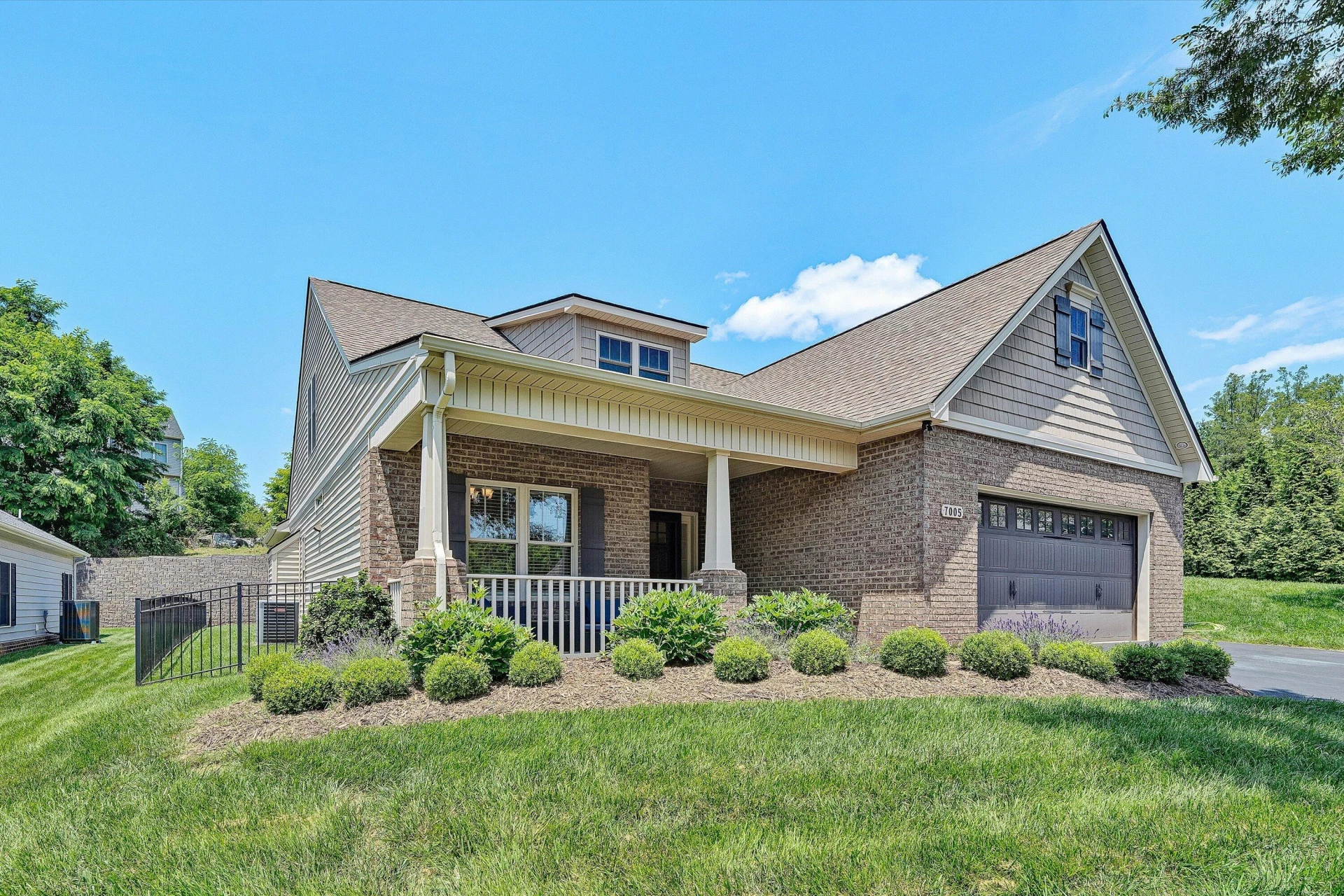 7005 Mountain Spring TRL - Photo 2