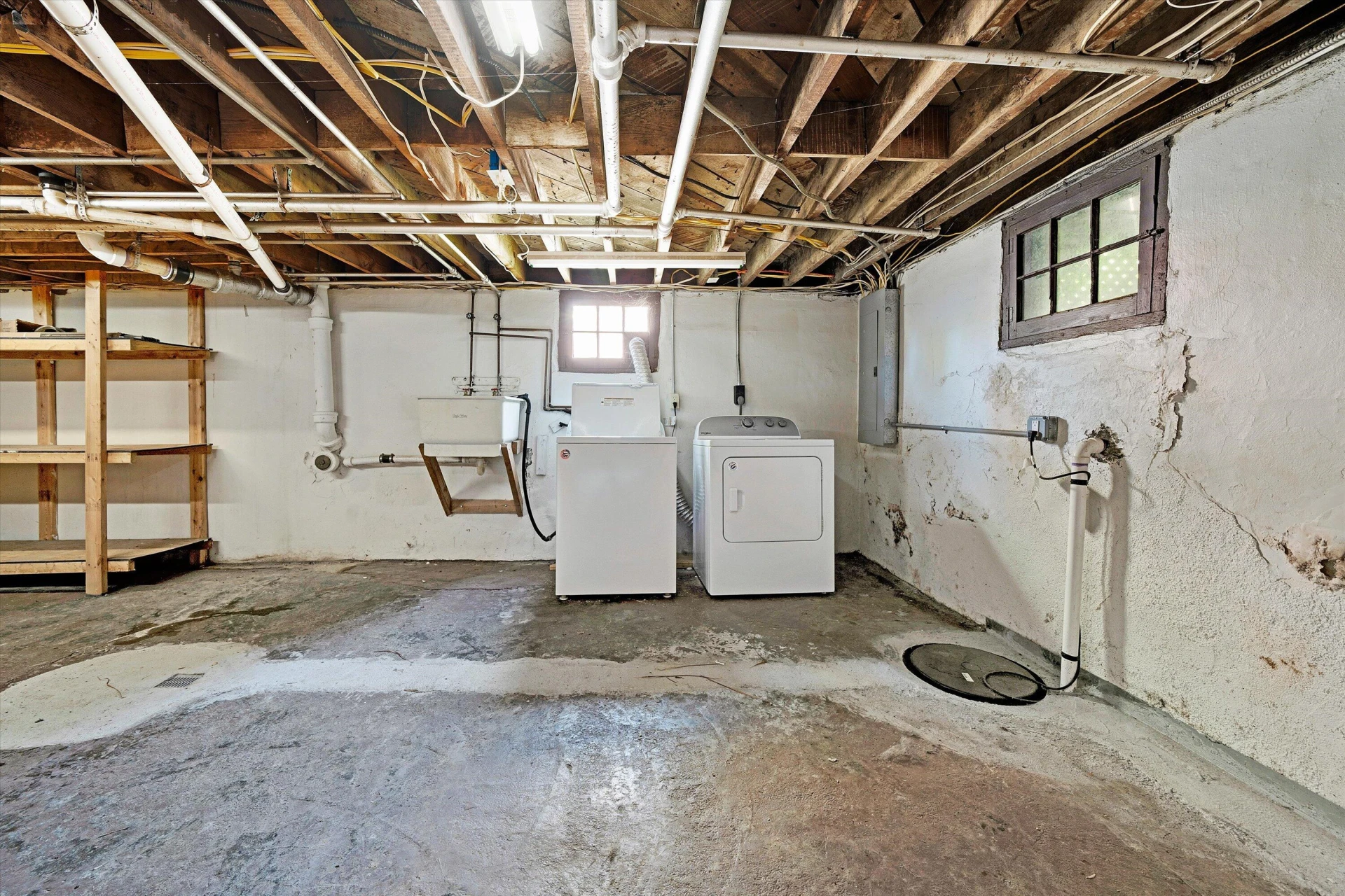 1668 Brandon AVE SW - Photo 35