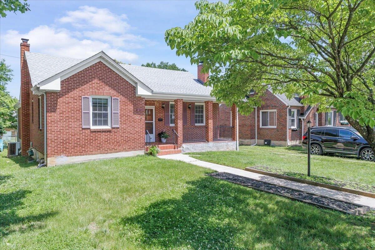 2514 Weaver RD SW - Photo 2