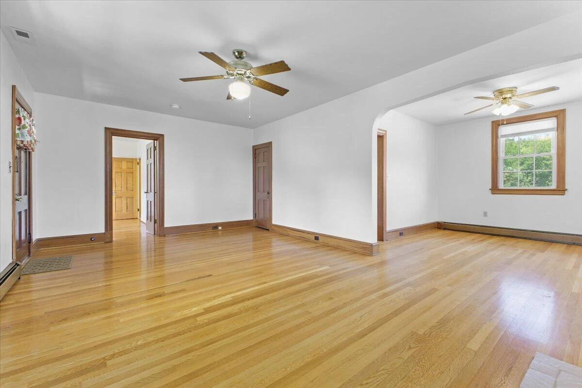 2514 Weaver RD SW - Photo 7