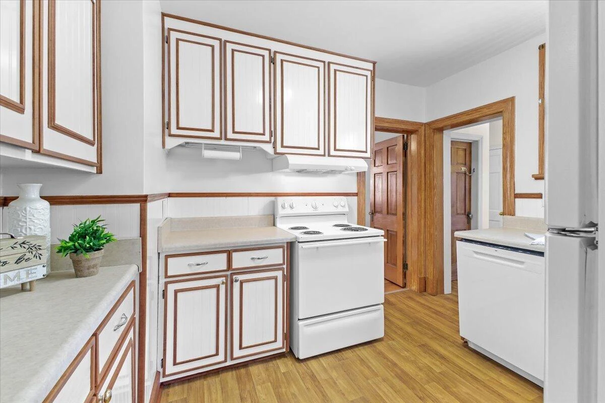 2514 Weaver RD SW - Photo 9