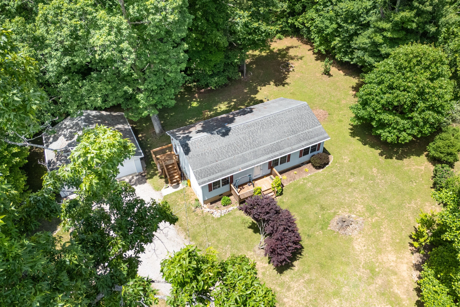 222 Greenwood LN SE - Photo 46