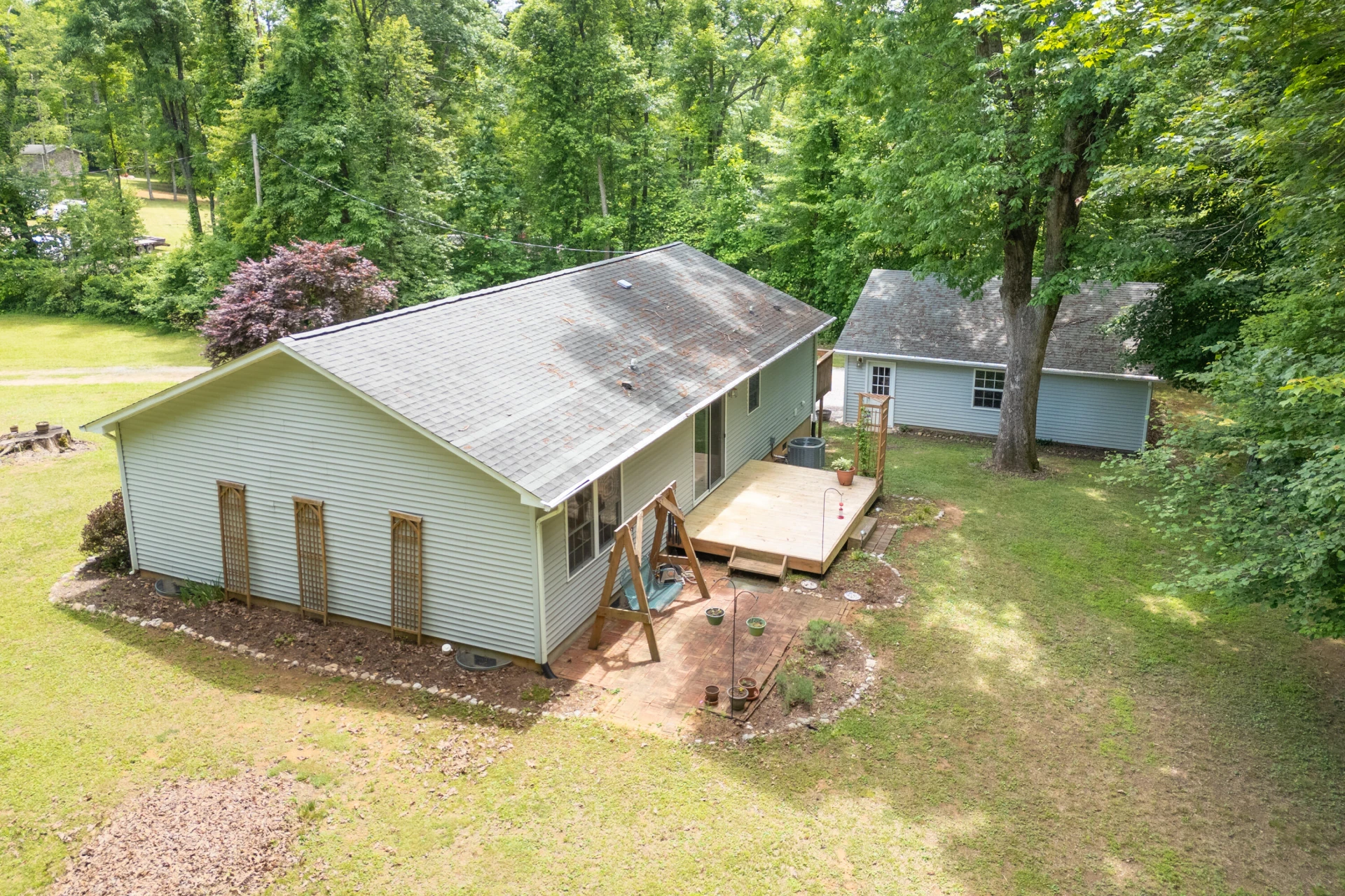 222 Greenwood LN SE - Photo 48