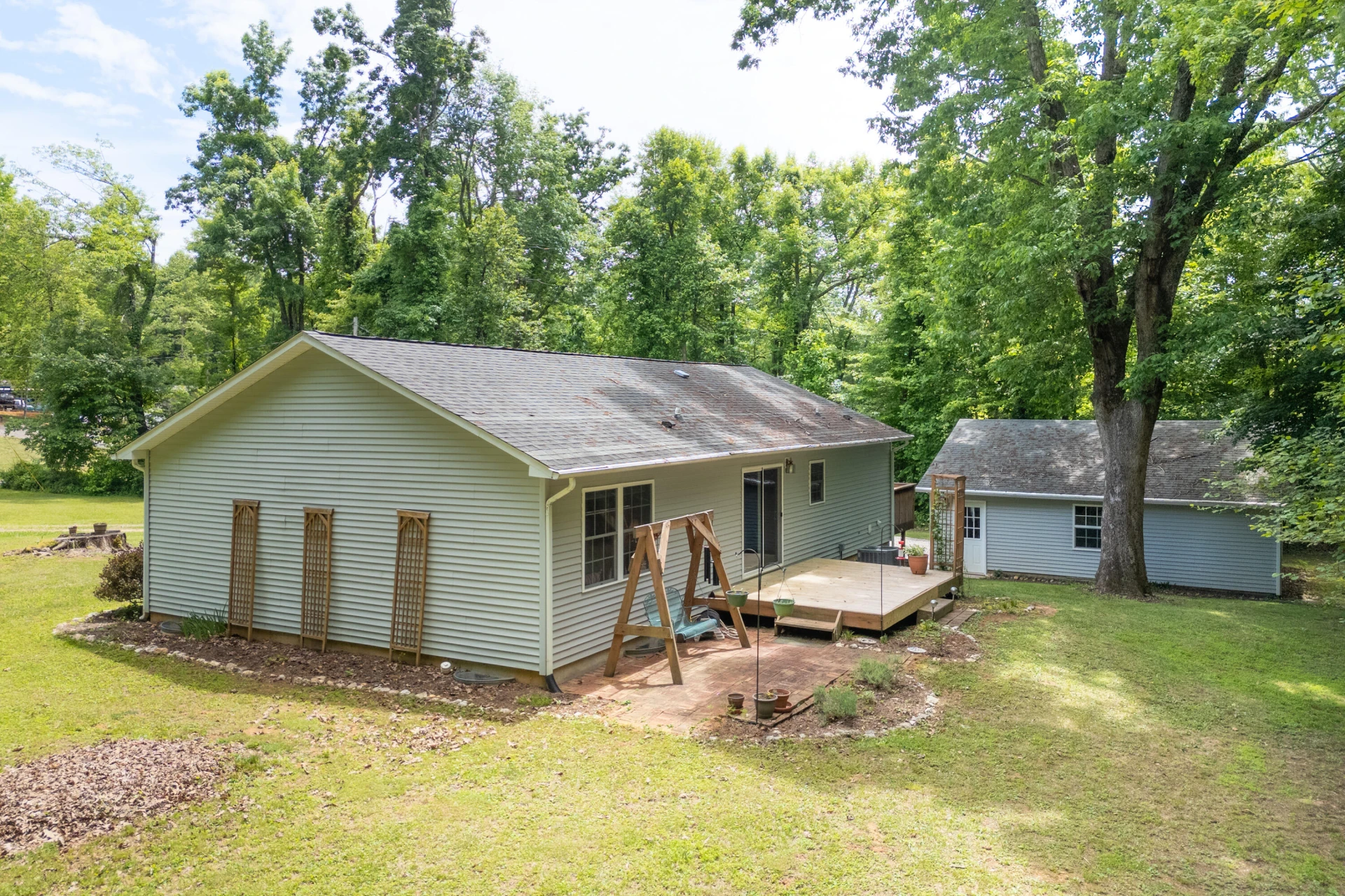 222 Greenwood LN SE - Photo 50