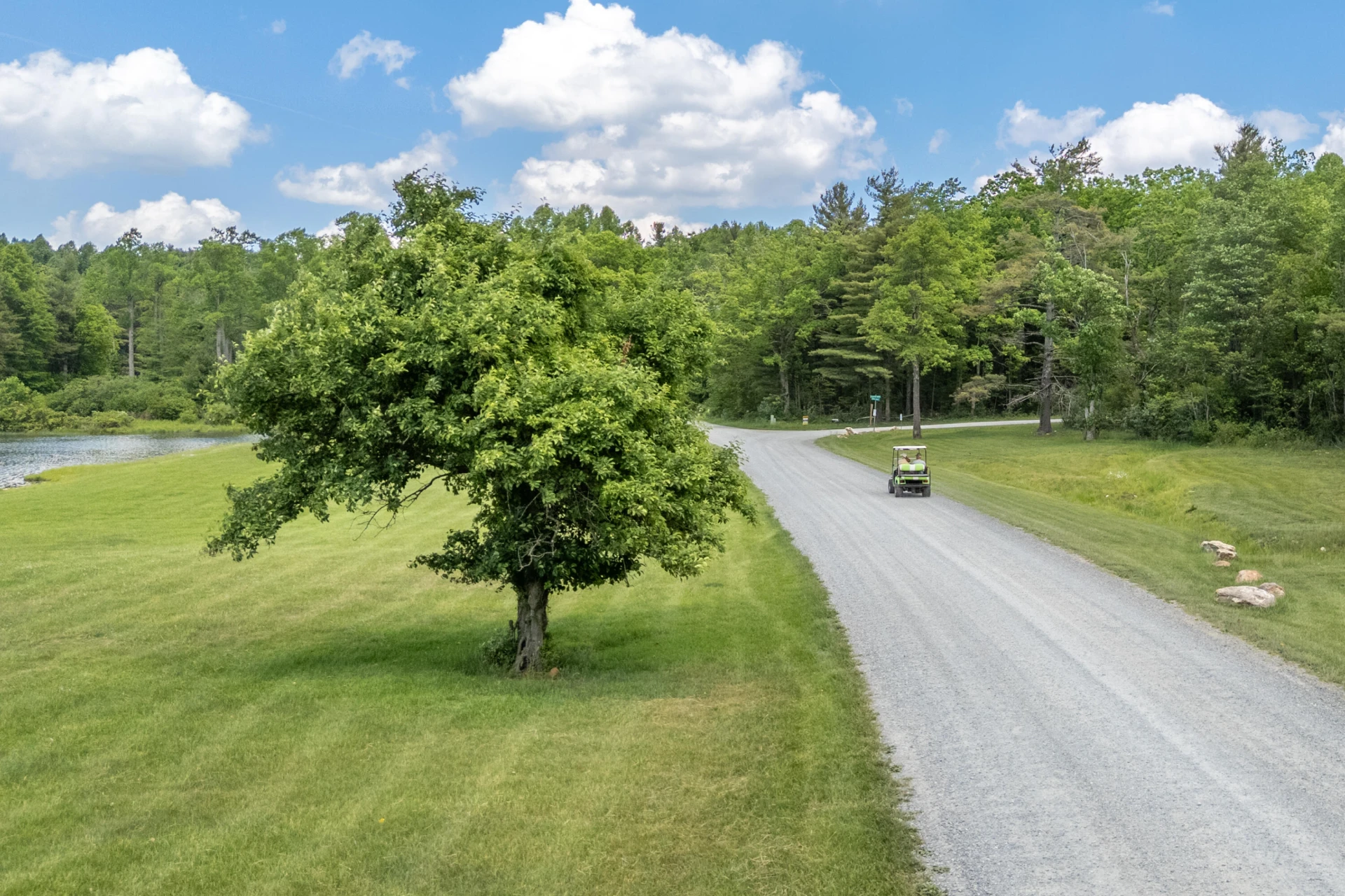 222 Greenwood LN SE - Photo 64