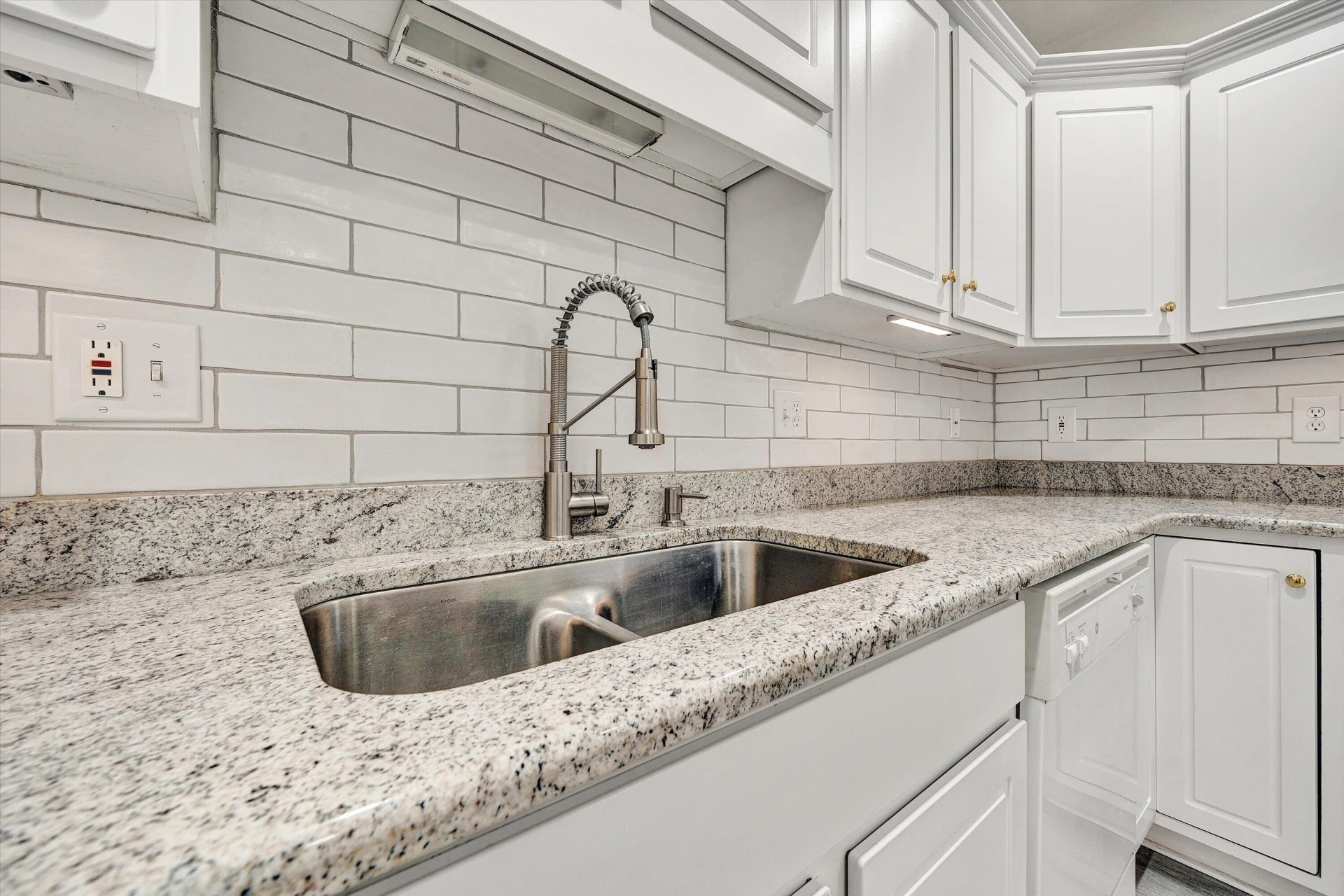 4438 Pheasant Ridge RD #APT 202 - Photo 22