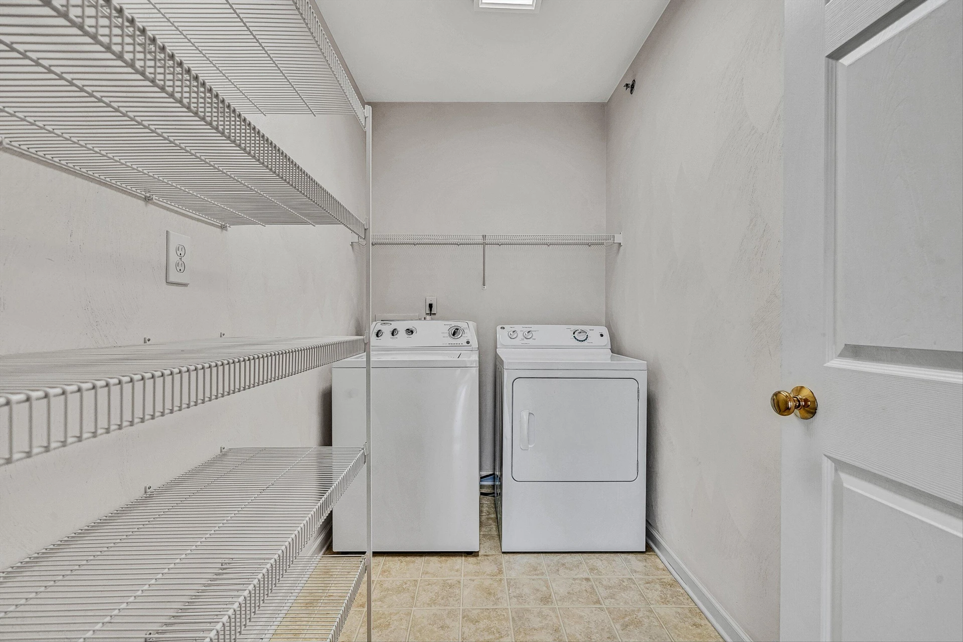 4438 Pheasant Ridge RD #APT 202 - Photo 45