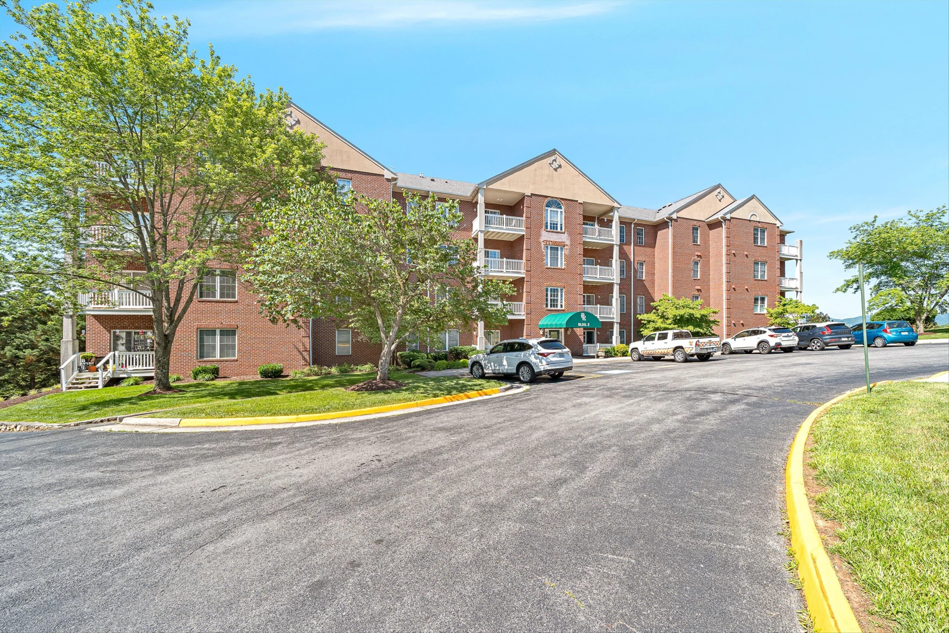 4438 Pheasant Ridge RD #APT 202 - Photo 51