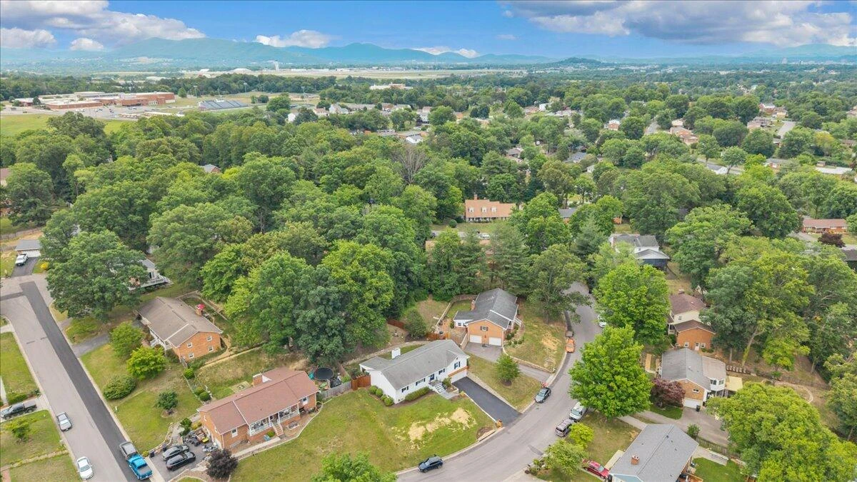 5227 N Garden LN - Photo 31