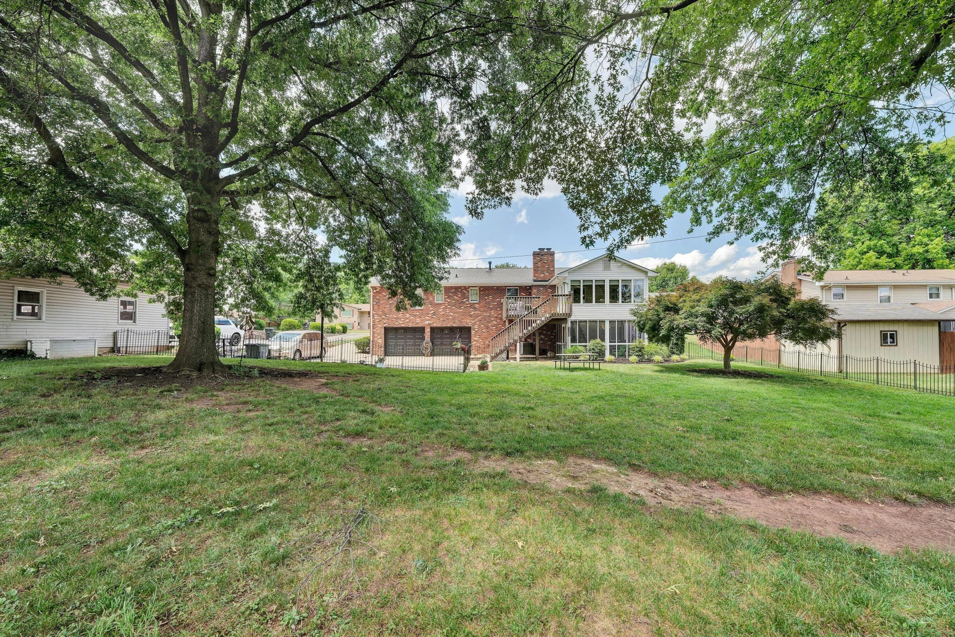 1614 Narcissus ST - Photo 7