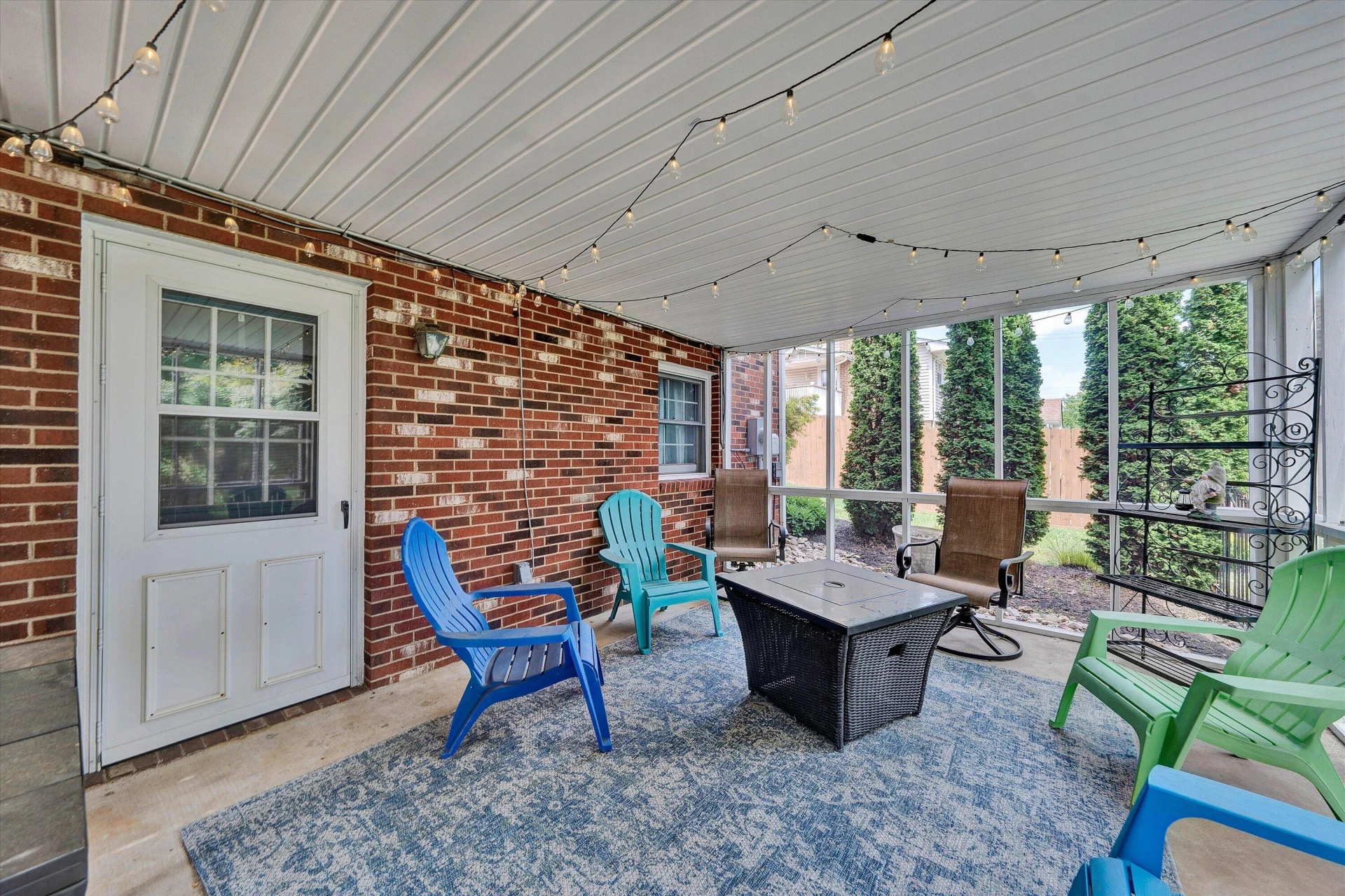 1614 Narcissus ST - Photo 13
