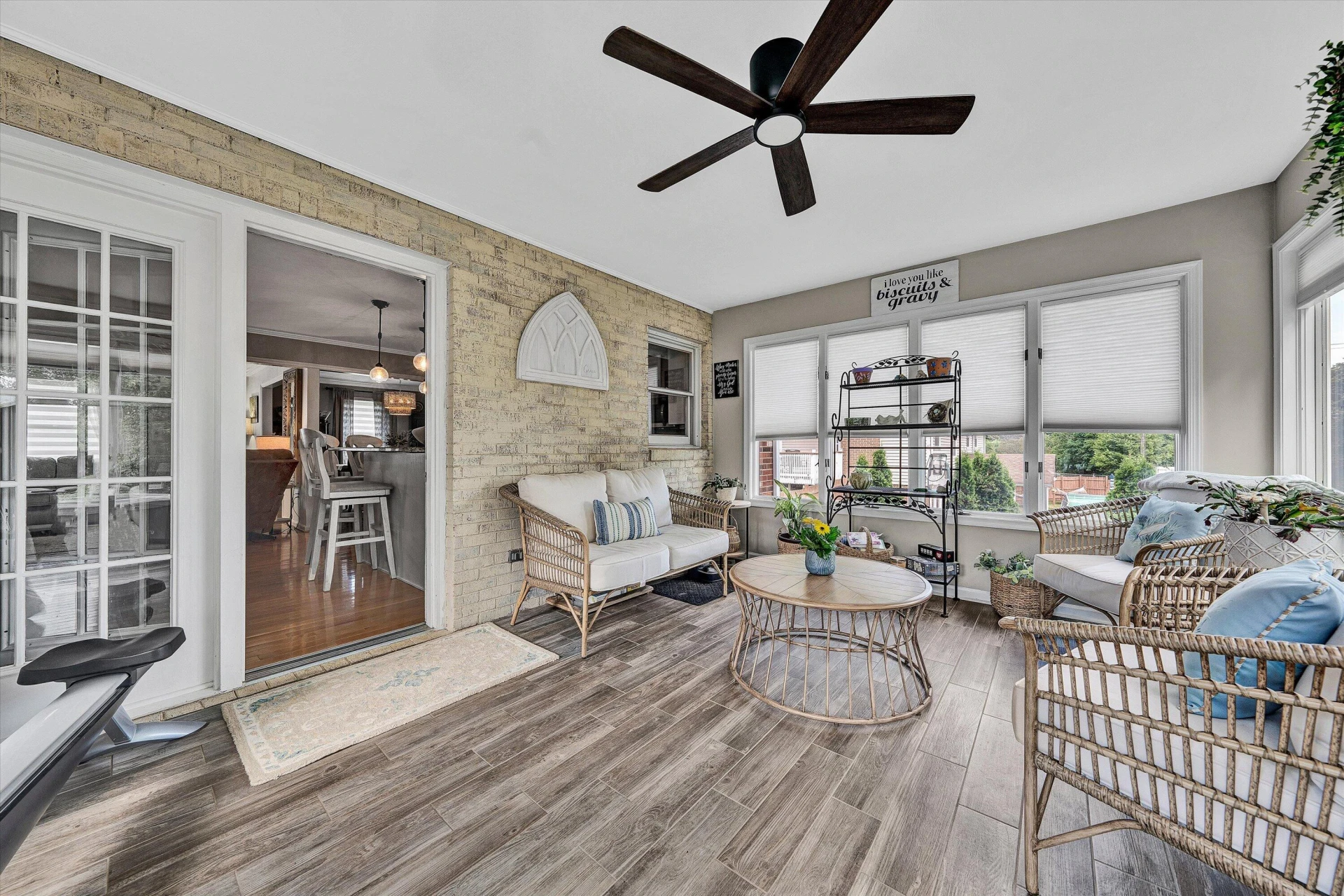 1614 Narcissus ST - Photo 14