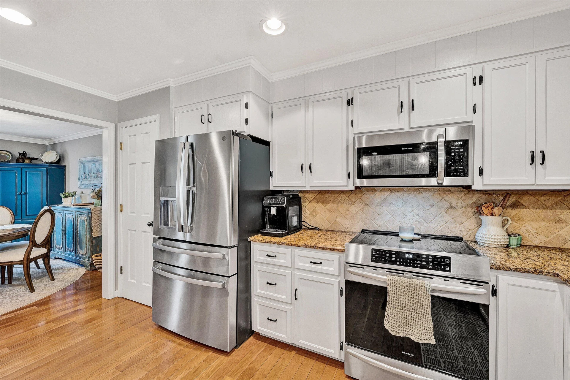 1614 Narcissus ST - Photo 29