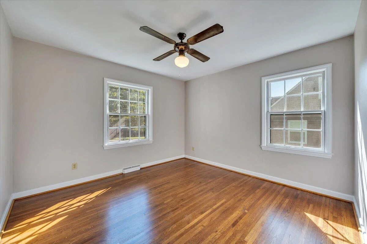 2462 Maiden LN SW - Photo 13