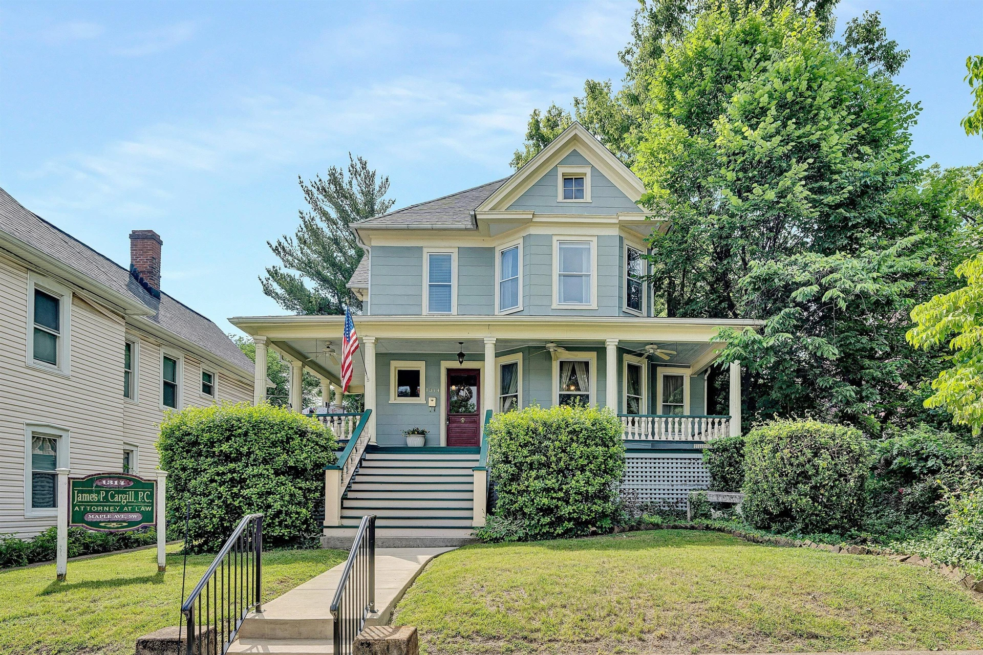 1314 Maple AVE SW