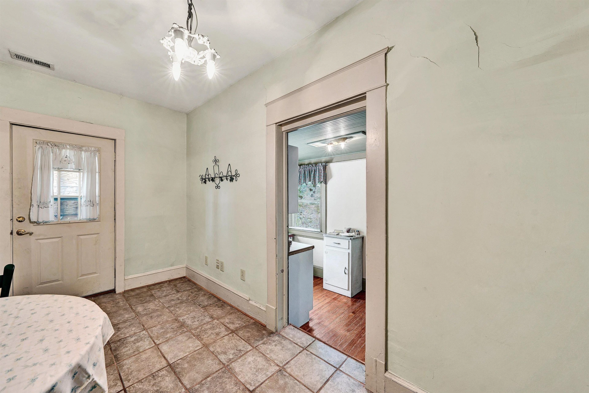 1314 Maple AVE SW - Photo 27