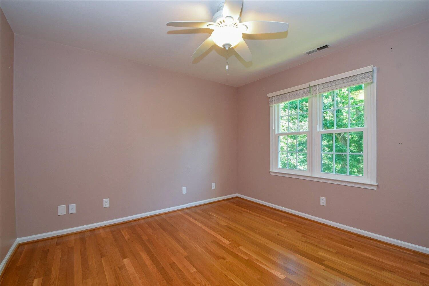 5526 Westbriar CT - Photo 18