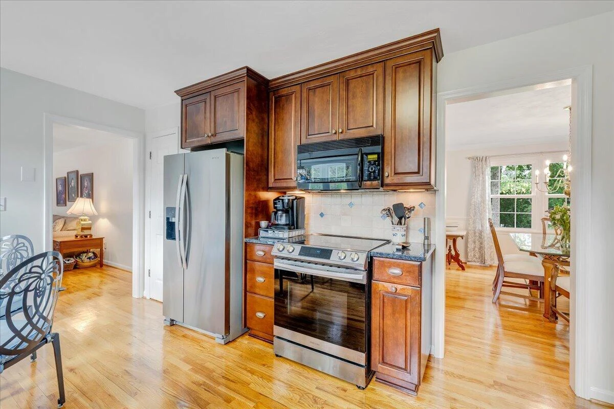 21 Queen Regent CT - Photo 17