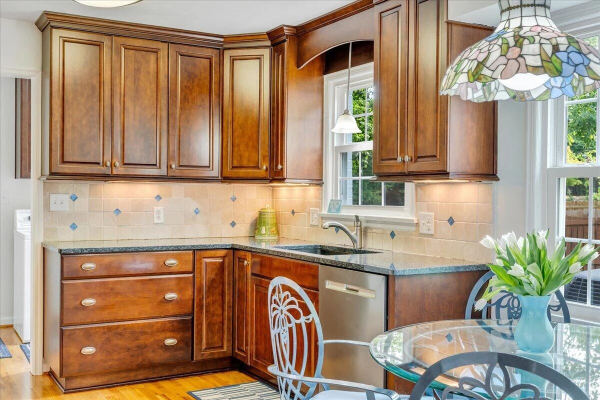 21 Queen Regent CT - Photo 18