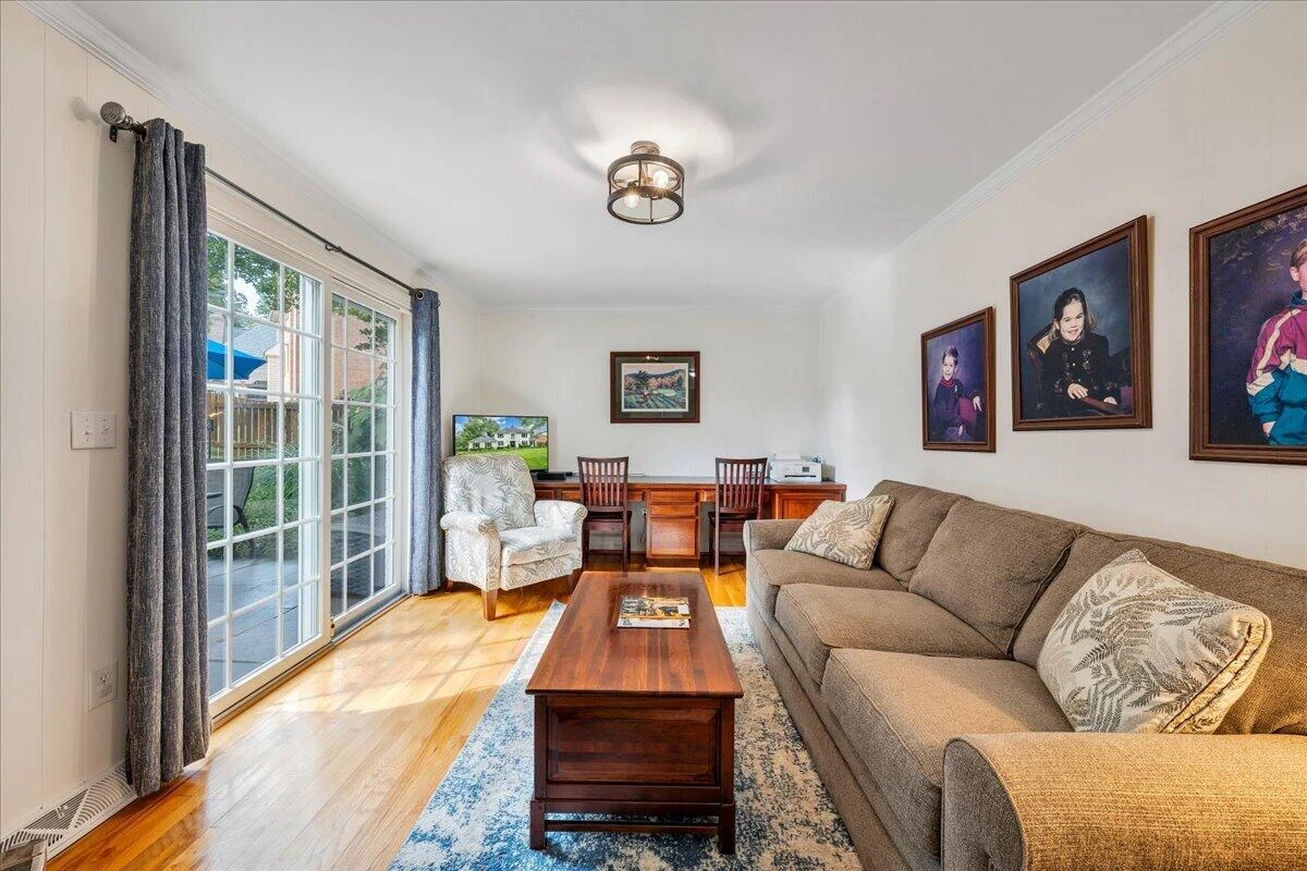 21 Queen Regent CT - Photo 22