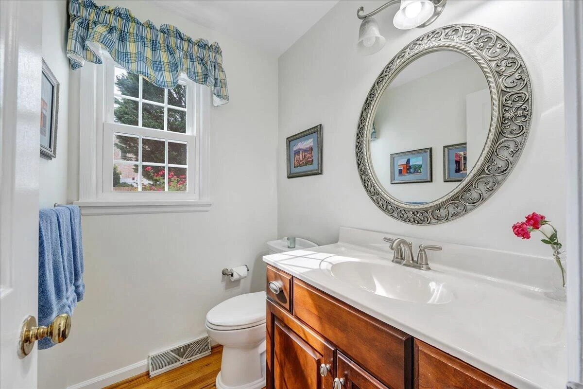 21 Queen Regent CT - Photo 26