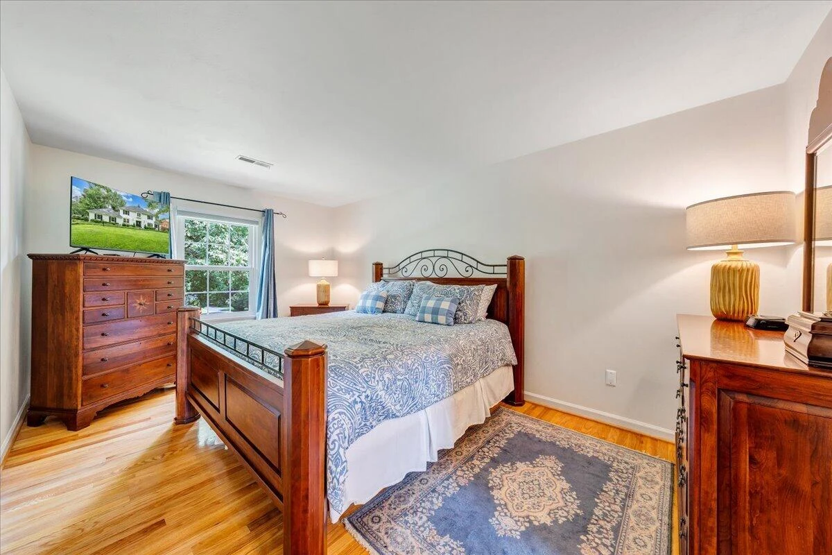 21 Queen Regent CT - Photo 28