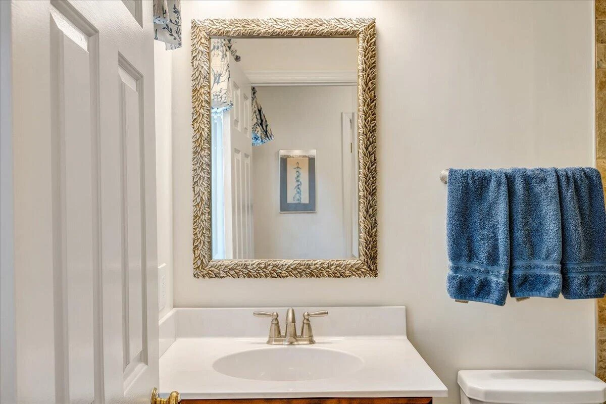 21 Queen Regent CT - Photo 32