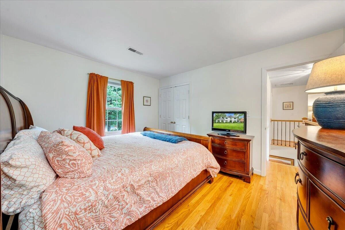 21 Queen Regent CT - Photo 44