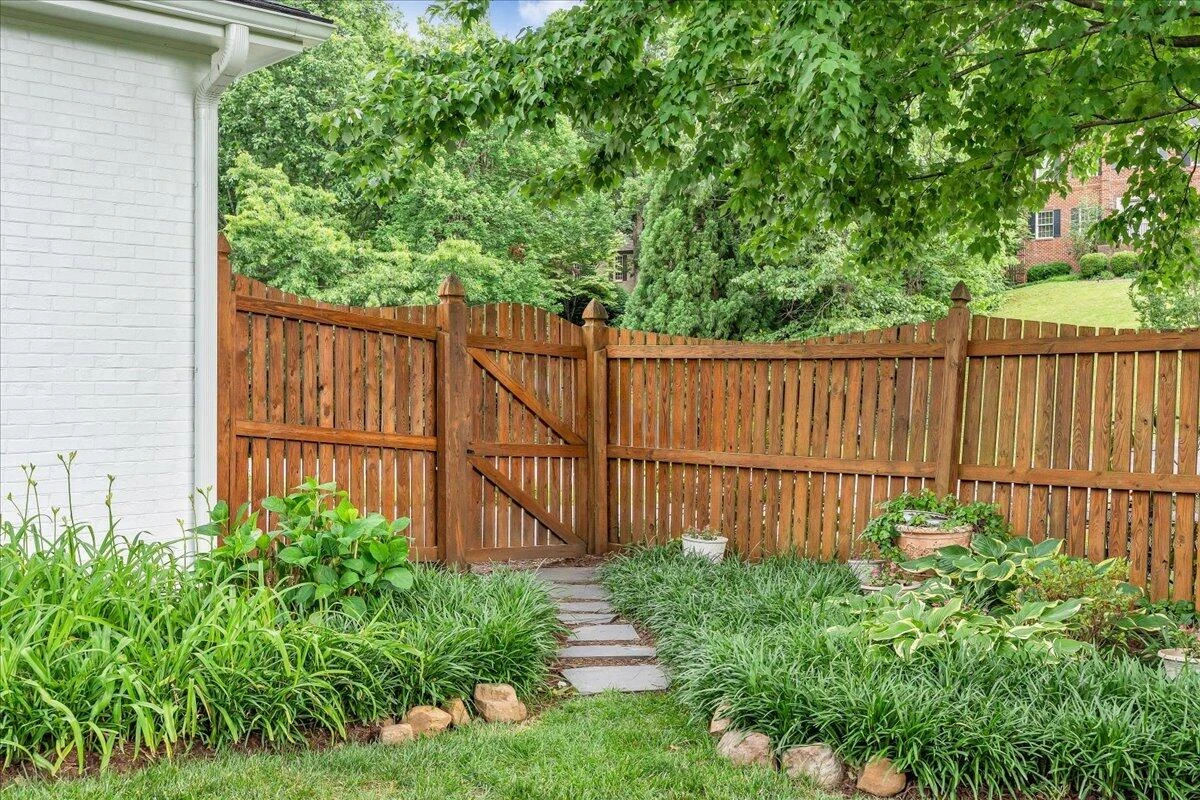 21 Queen Regent CT - Photo 55