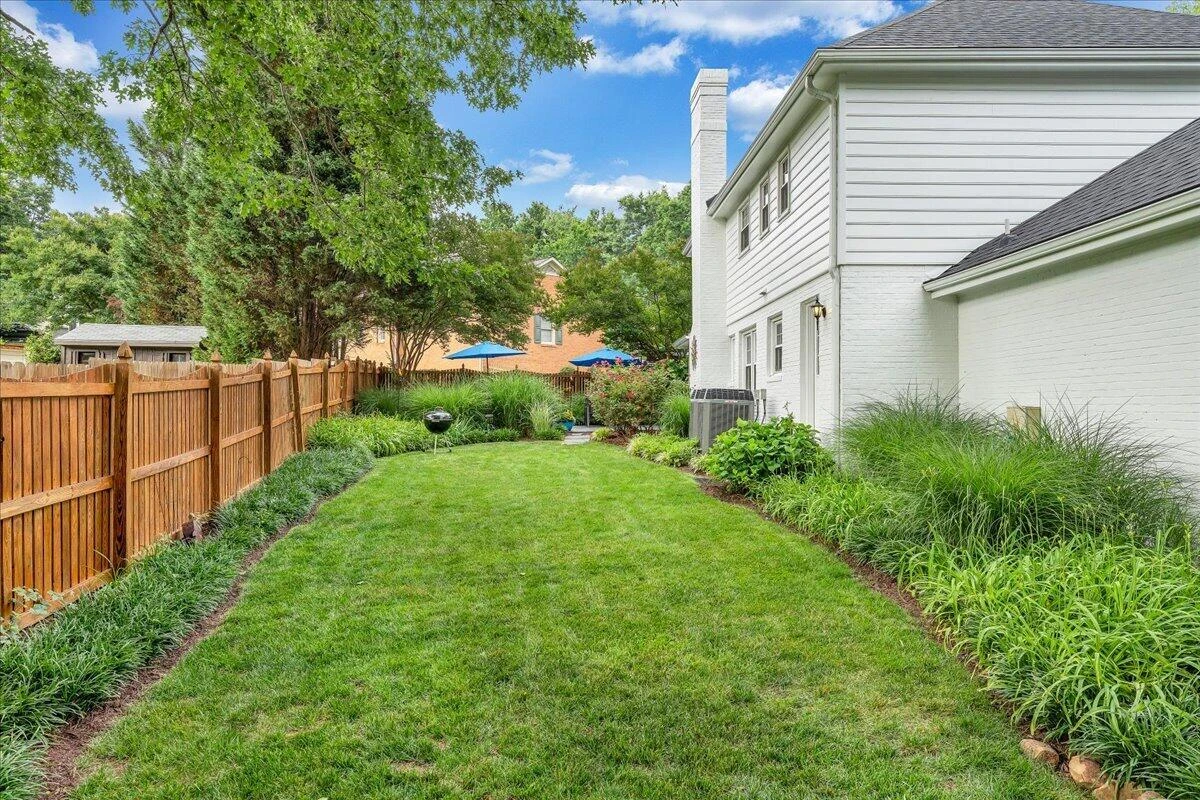 21 Queen Regent CT - Photo 59