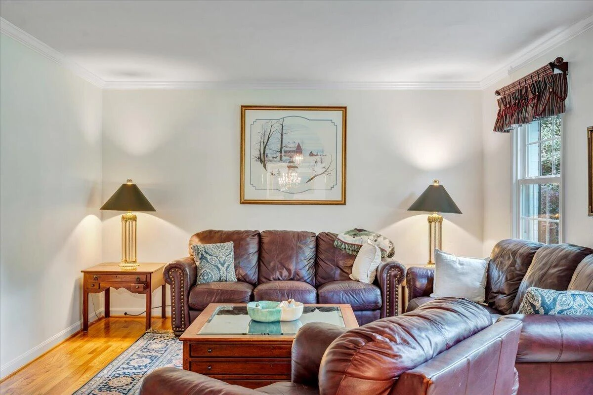 21 Queen Regent CT - Photo 7