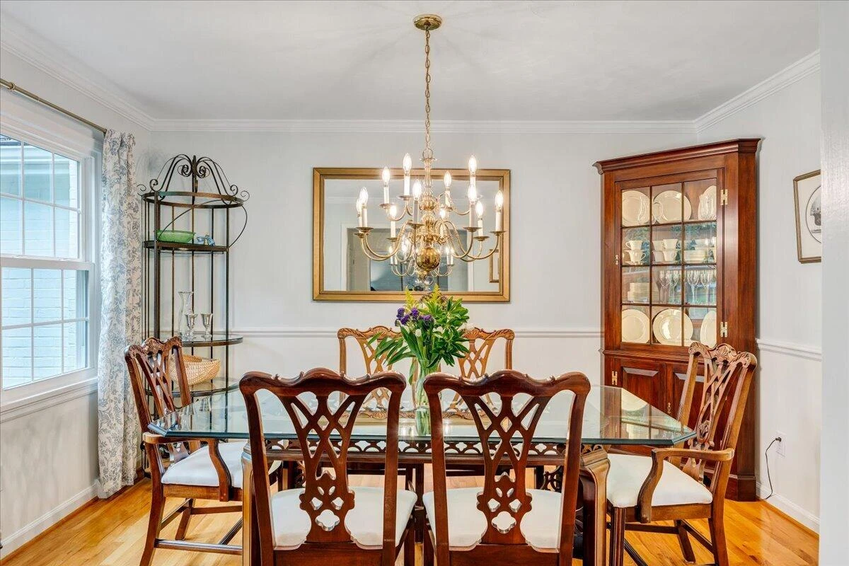 21 Queen Regent CT - Photo 9