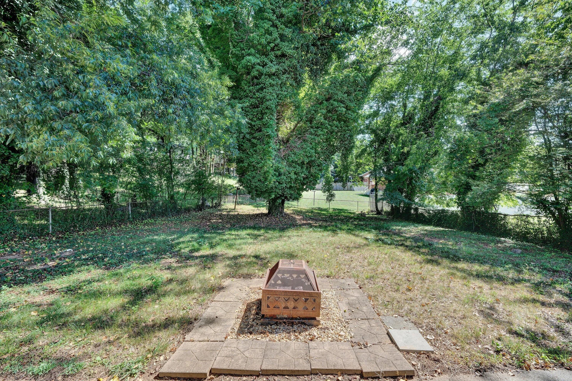 1008 Rosemary AVE SE - Photo 26