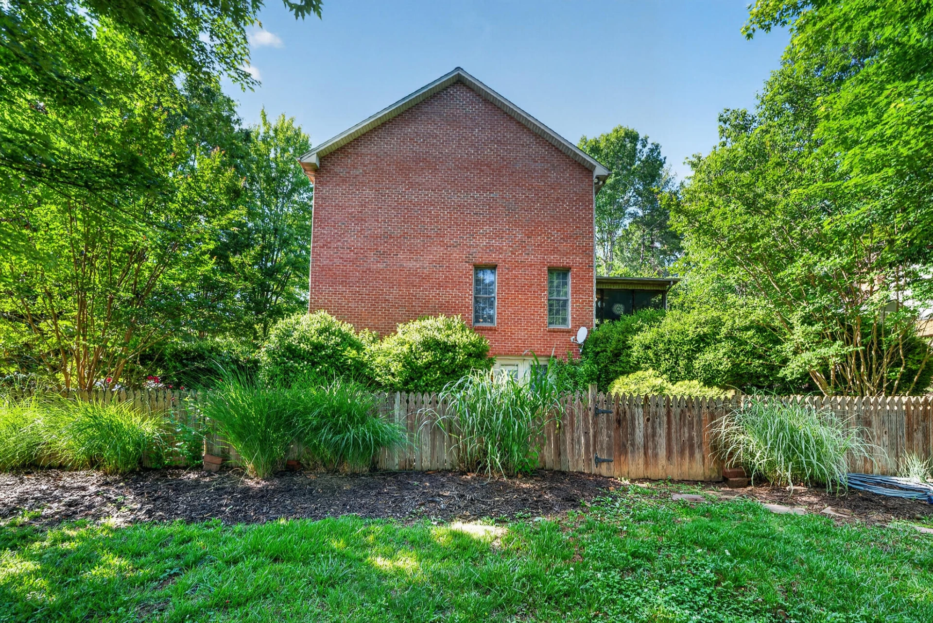 24 Queen Regent CT - Photo 45