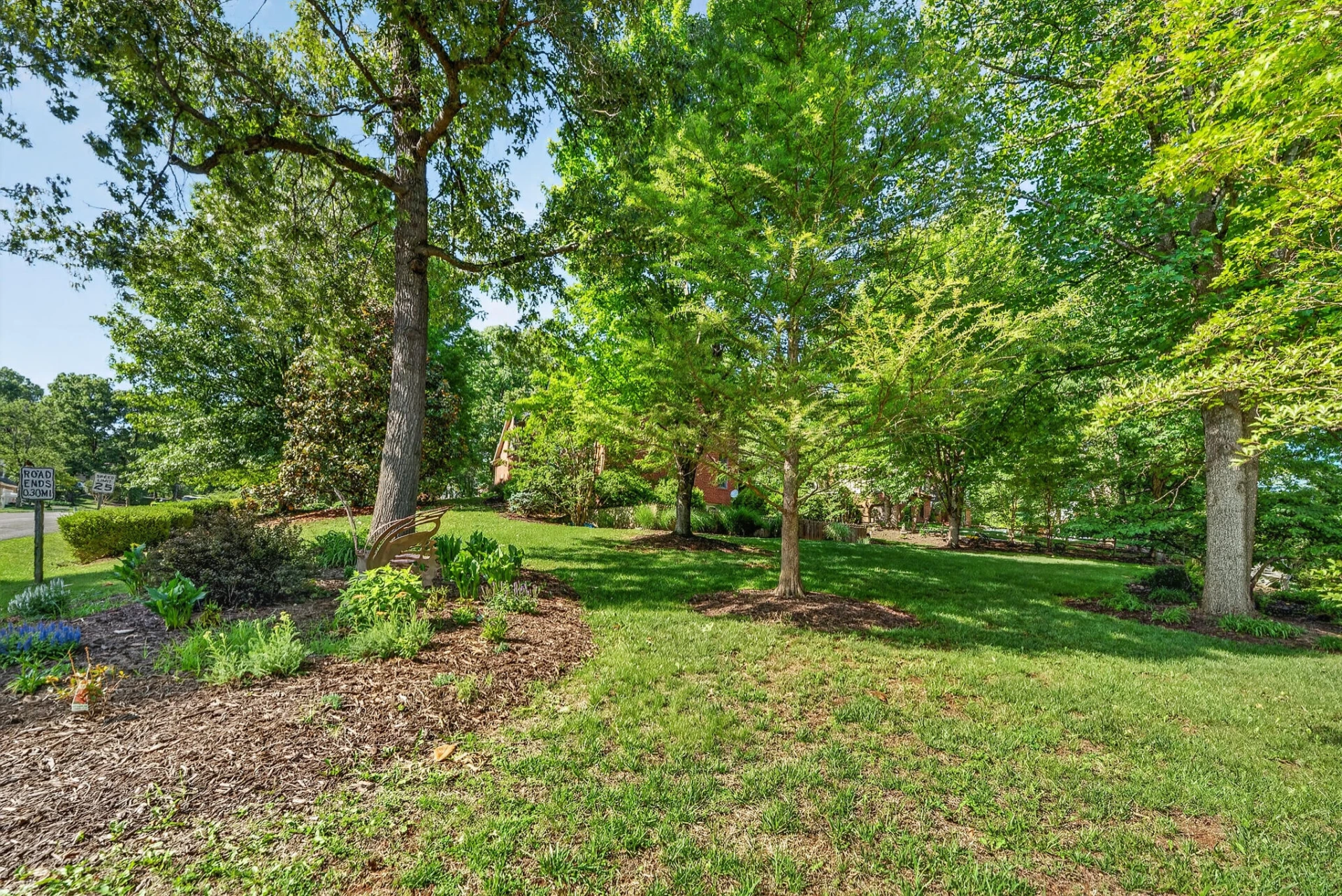 24 Queen Regent CT - Photo 46
