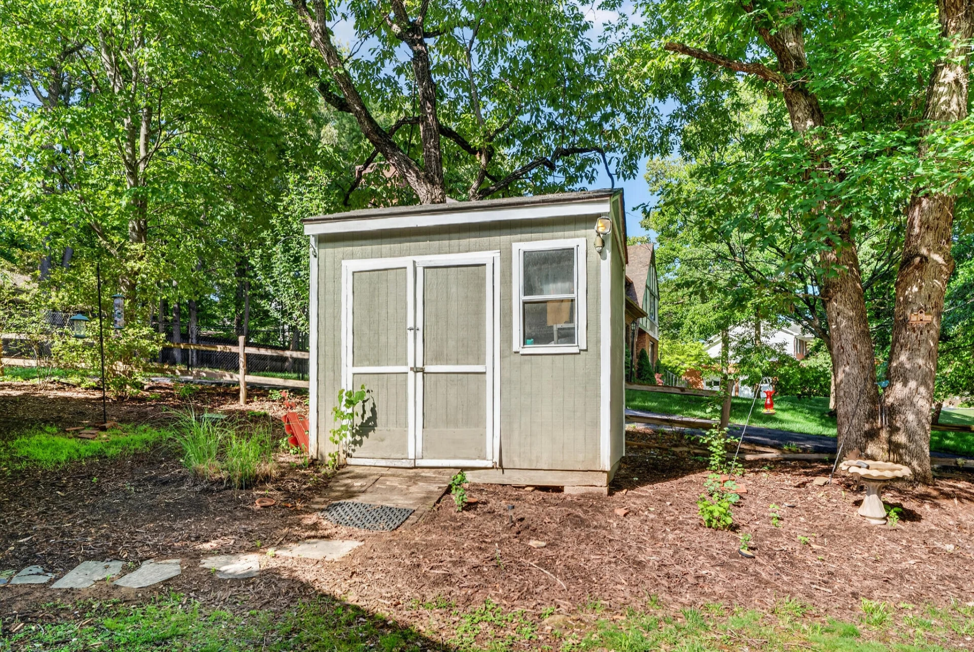 24 Queen Regent CT - Photo 52