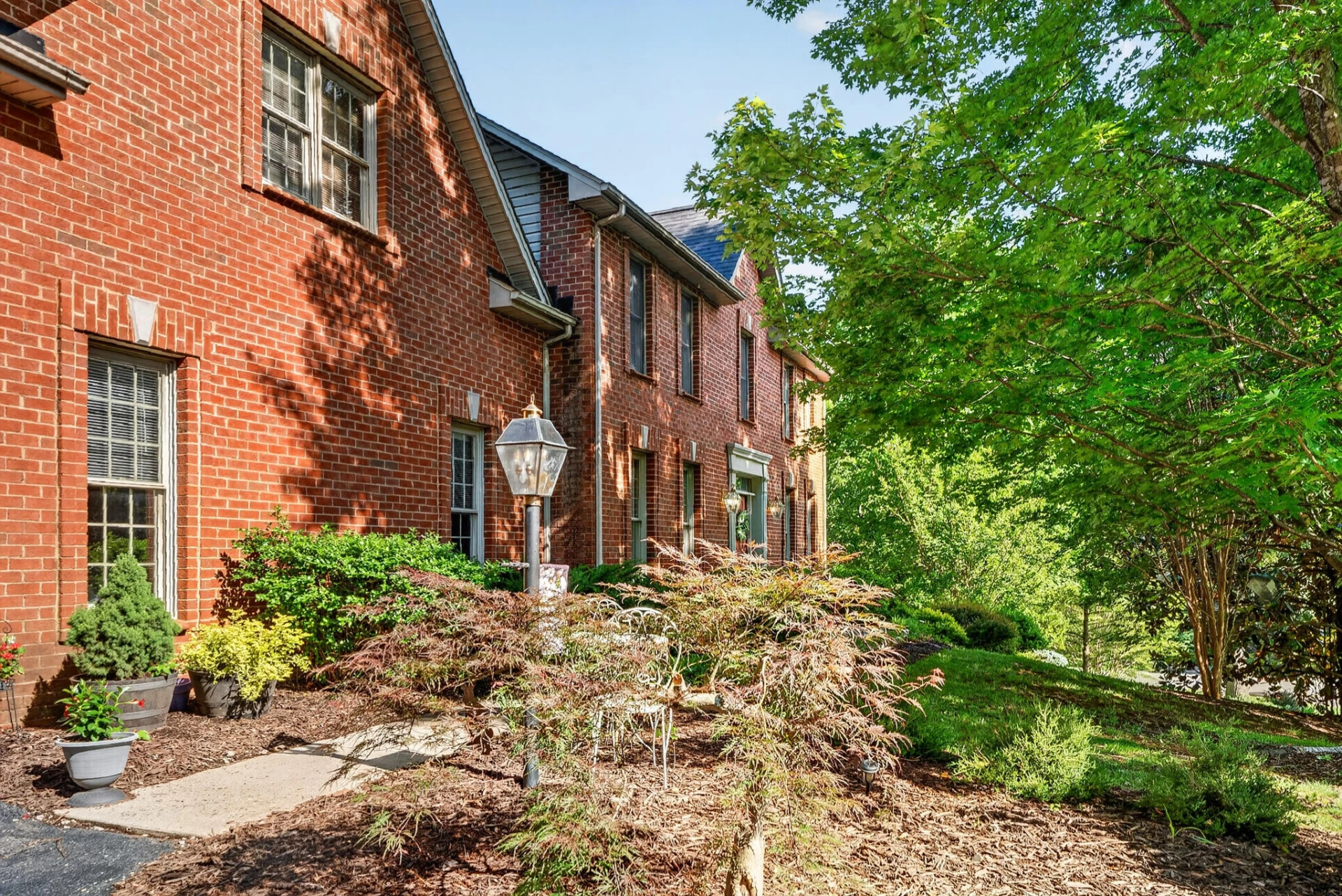 24 Queen Regent CT - Photo 60